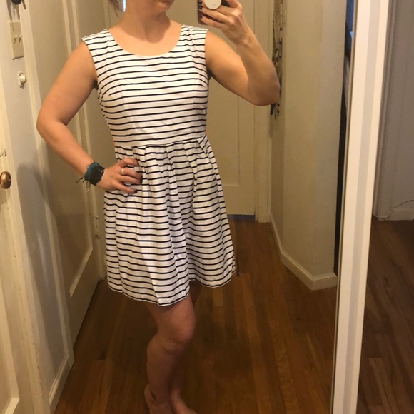 Black and white stripped dress. - Picture 3 of 4